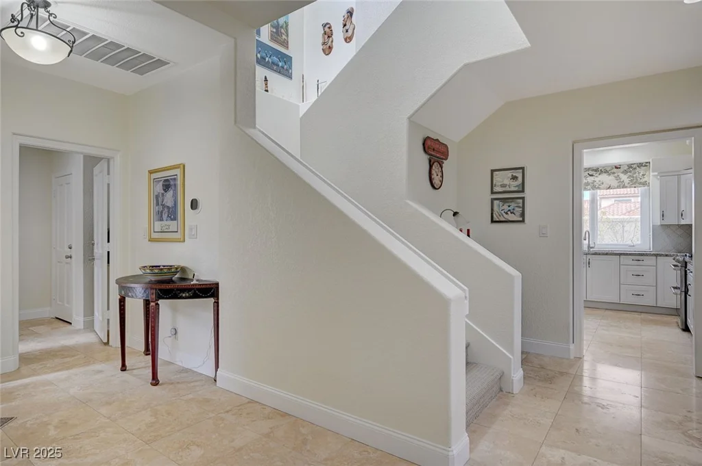 5112 Onion Creek, Las Vegas, NV 89113