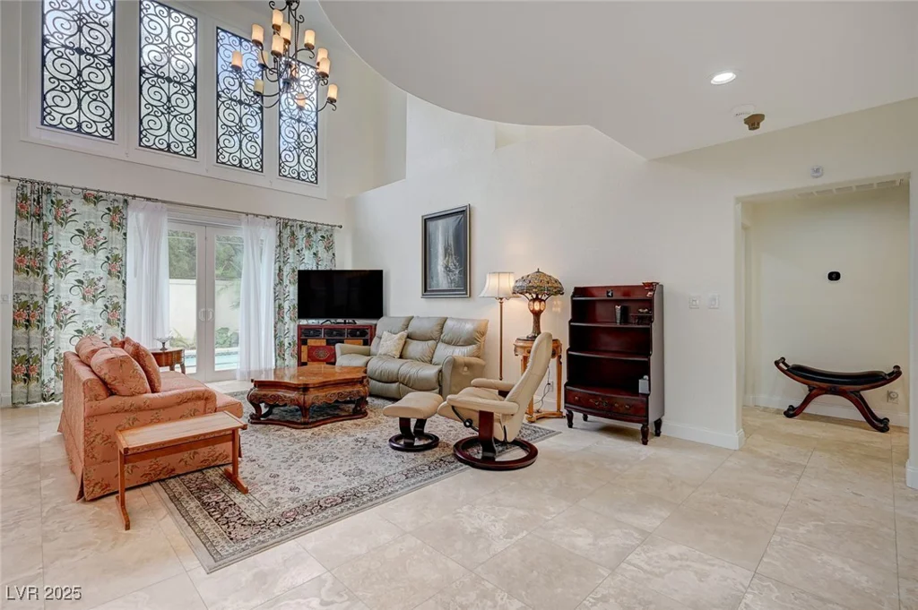 5112 Onion Creek, Las Vegas, NV 89113