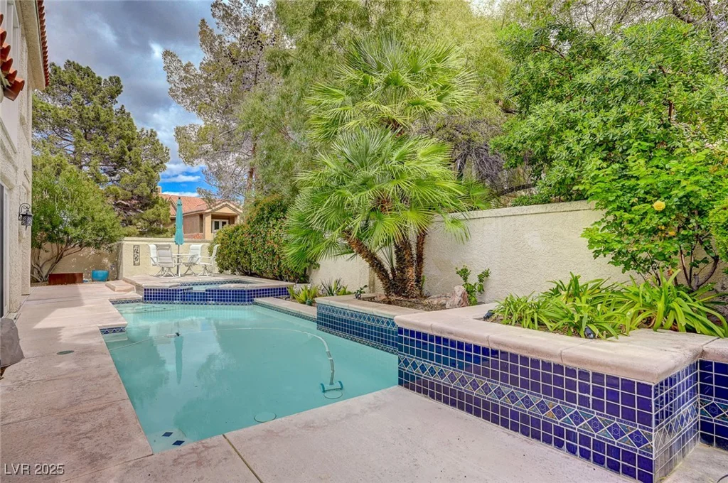 5112 Onion Creek, Las Vegas, NV 89113
