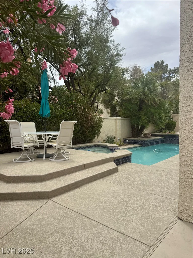 5112 Onion Creek, Las Vegas, NV 89113