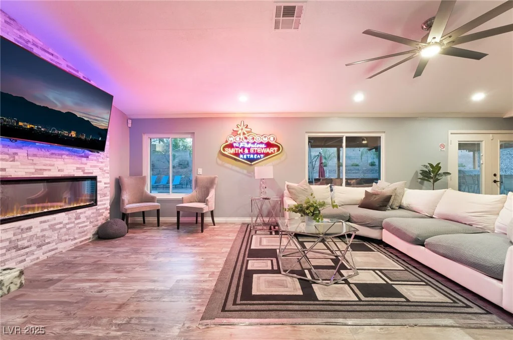 3099 Palmdesert, Las Vegas, NV 89120