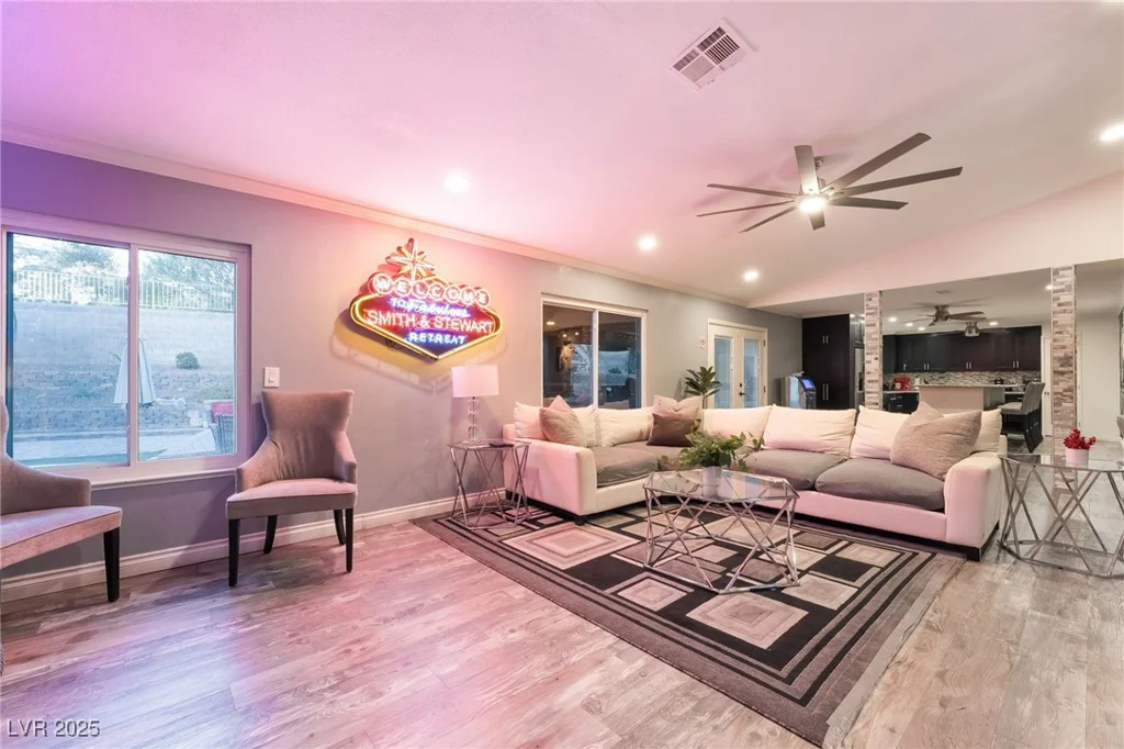 3099 Palmdesert, Las Vegas, NV 89120