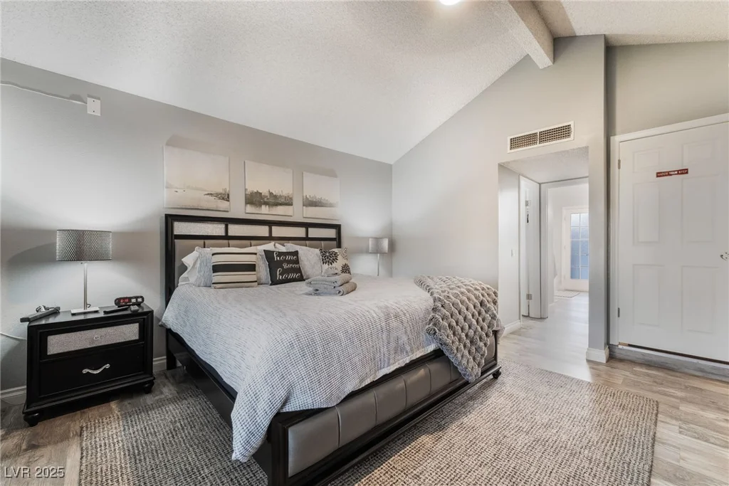 3099 Palmdesert, Las Vegas, NV 89120