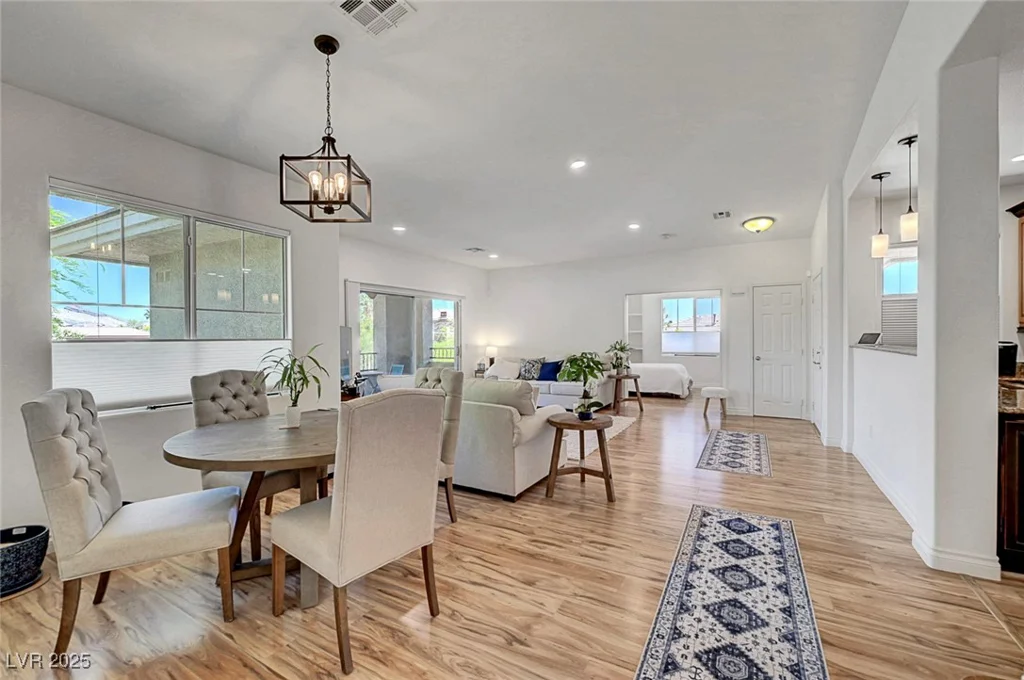 1001 Domnus, Las Vegas, NV 89144