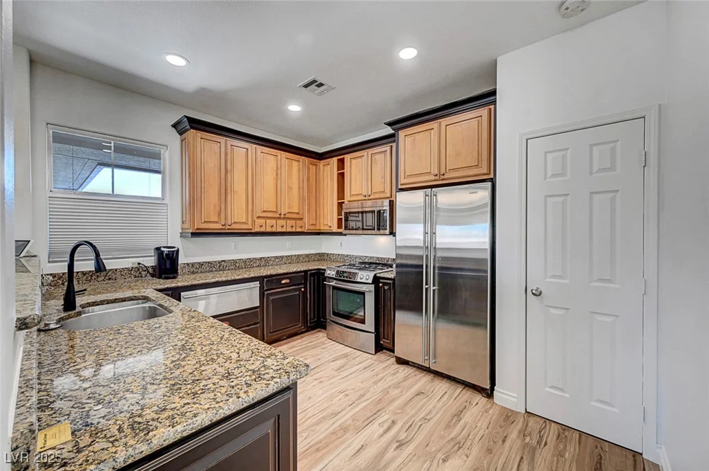 1001 Domnus, Las Vegas, NV 89144