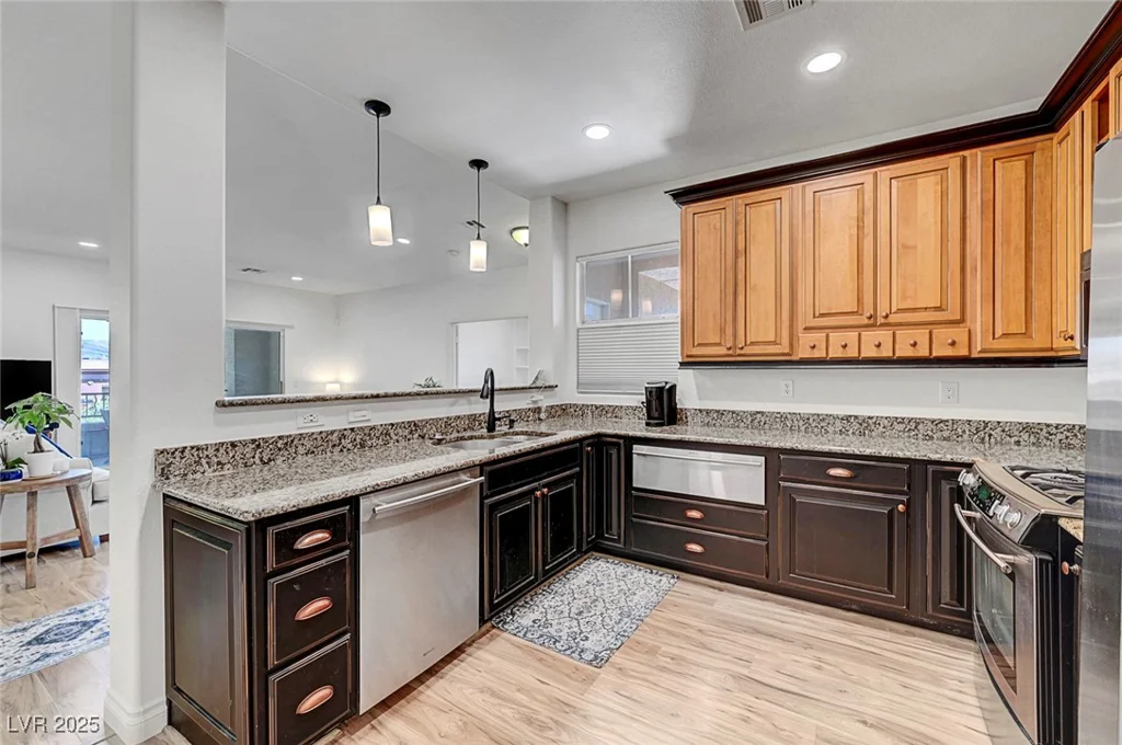 1001 Domnus, Las Vegas, NV 89144