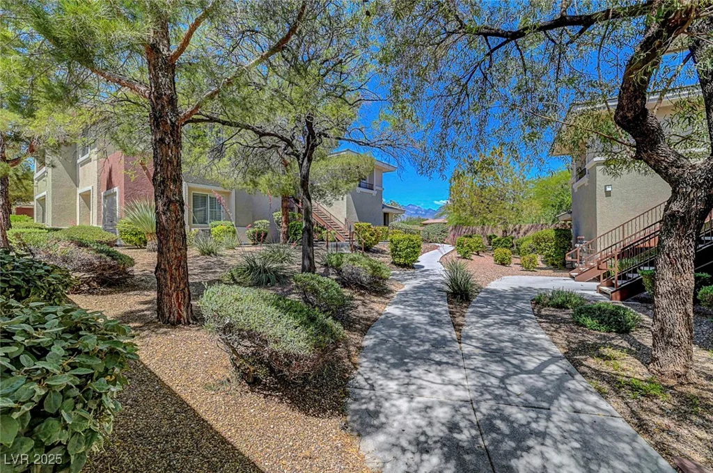 1001 Domnus, Las Vegas, NV 89144