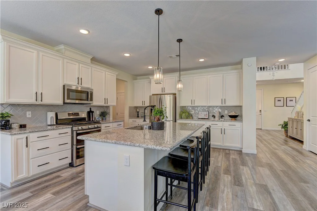 8335 Beaten Path, Las Vegas, NV 89166