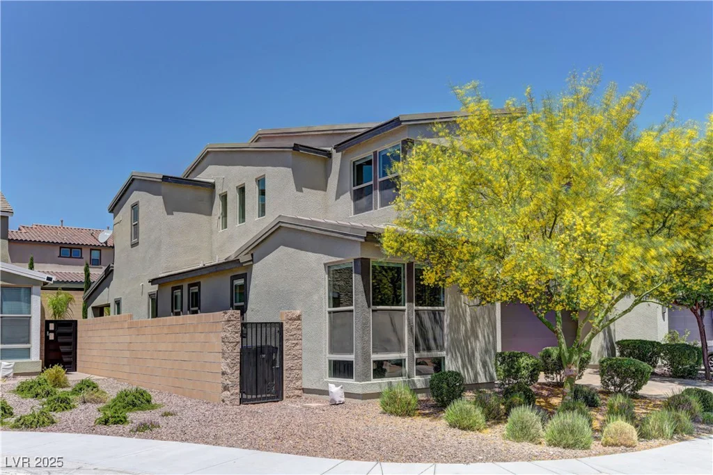8335 Beaten Path, Las Vegas, NV 89166