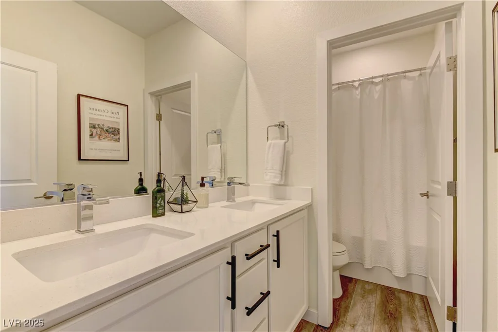 8335 Beaten Path, Las Vegas, NV 89166
