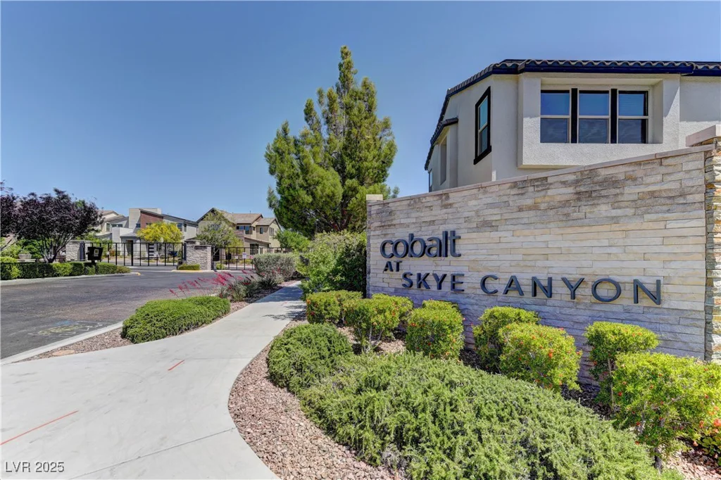 8335 Beaten Path, Las Vegas, NV 89166