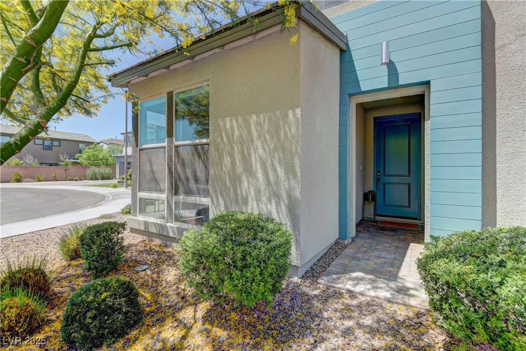 8335 Beaten Path, Las Vegas, NV 89166