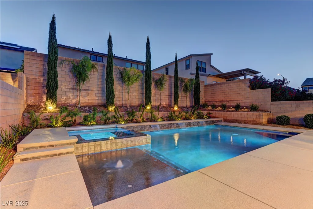 8335 Beaten Path, Las Vegas, NV 89166