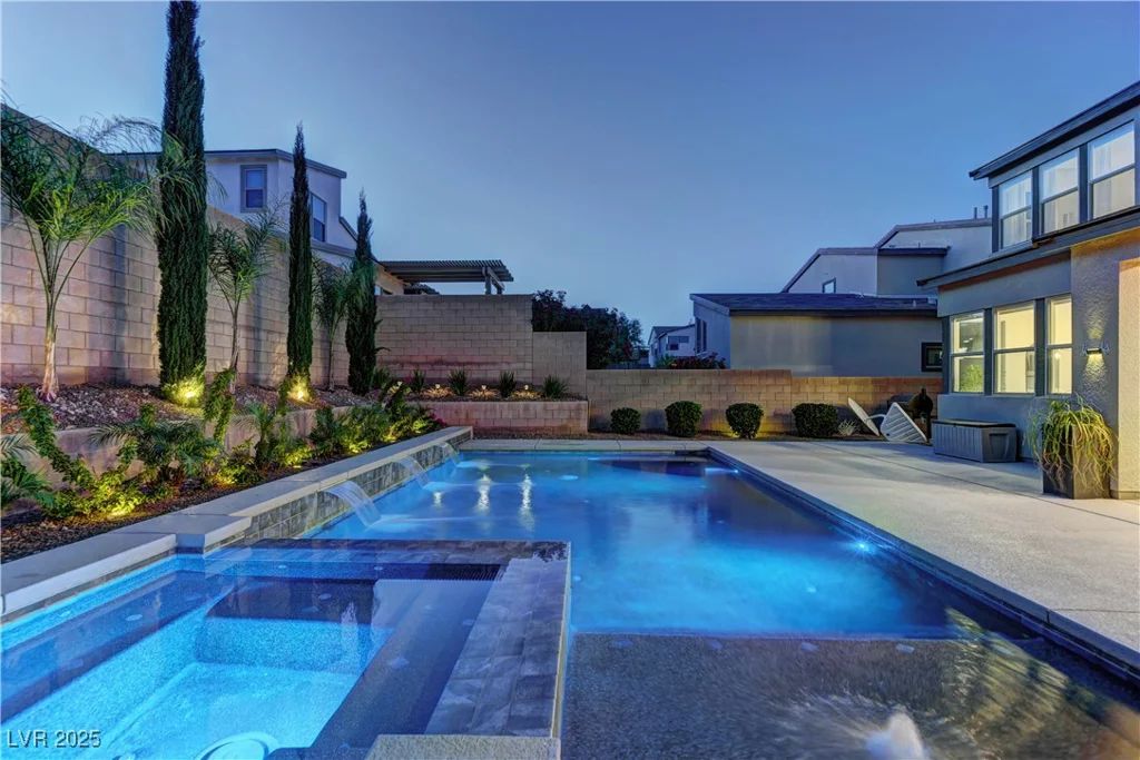 8335 Beaten Path, Las Vegas, NV 89166