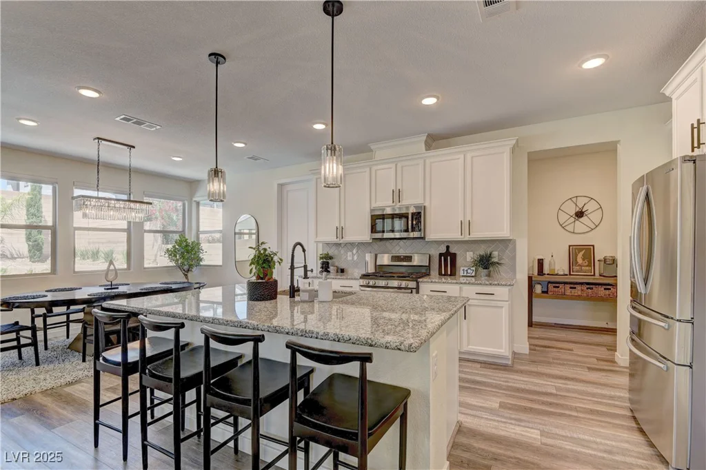 8335 Beaten Path, Las Vegas, NV 89166