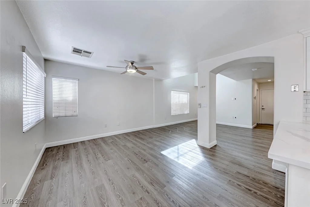 11028 Meadow Leaf, Las Vegas, NV 89144