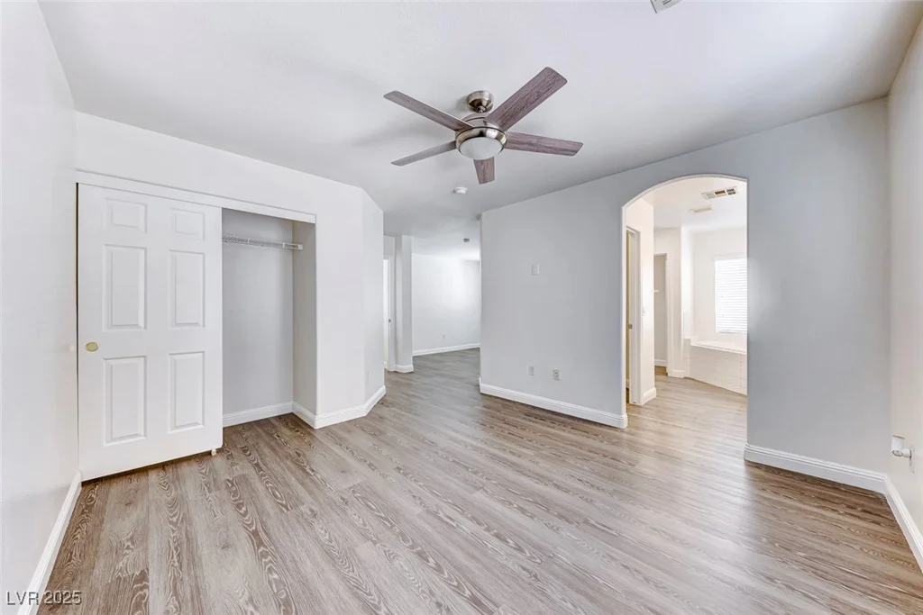 11028 Meadow Leaf, Las Vegas, NV 89144