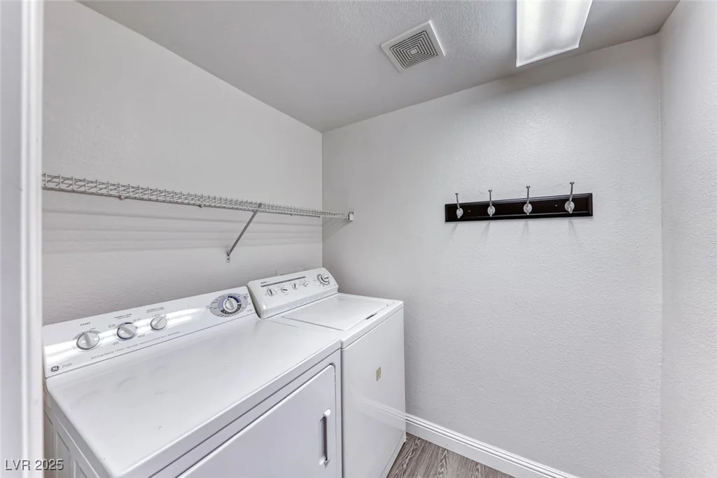11028 Meadow Leaf, Las Vegas, NV 89144