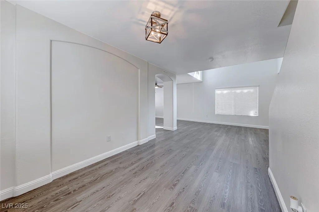 11028 Meadow Leaf, Las Vegas, NV 89144