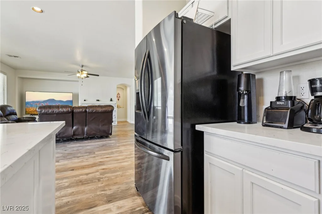 564 Lampshire, Pahrump, NV 89060