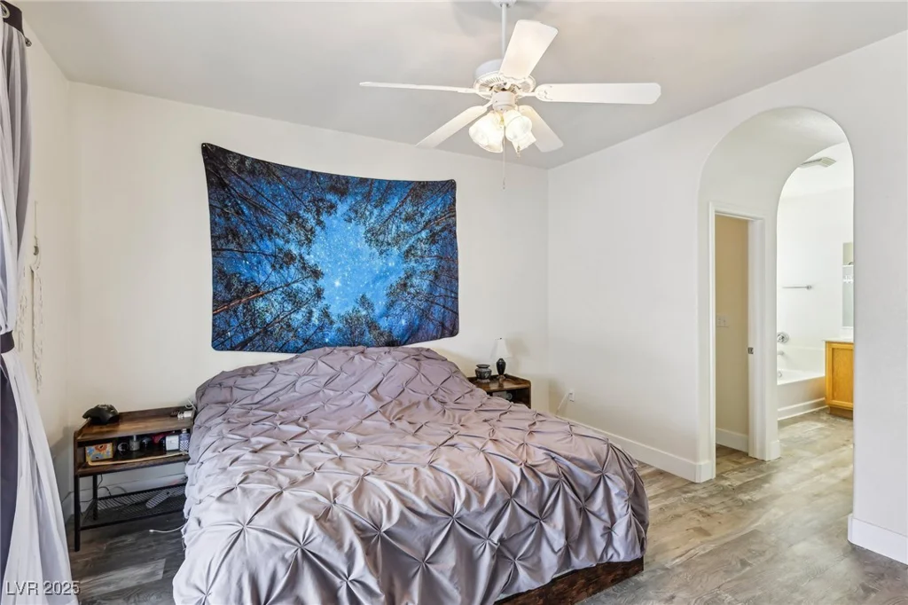 564 Lampshire, Pahrump, NV 89060