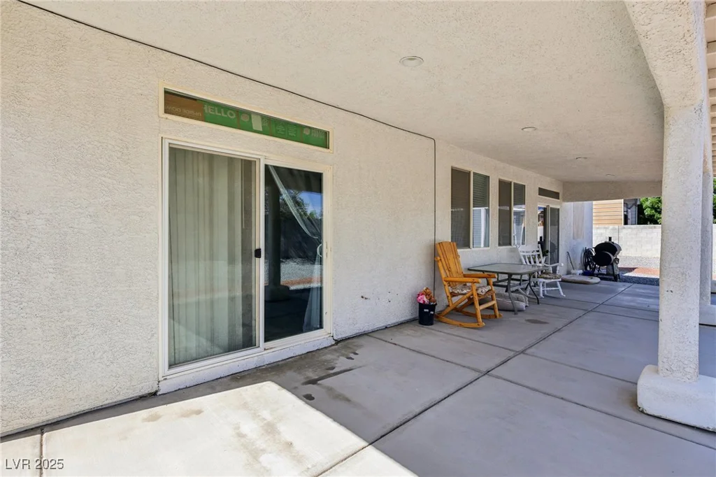 564 Lampshire, Pahrump, NV 89060