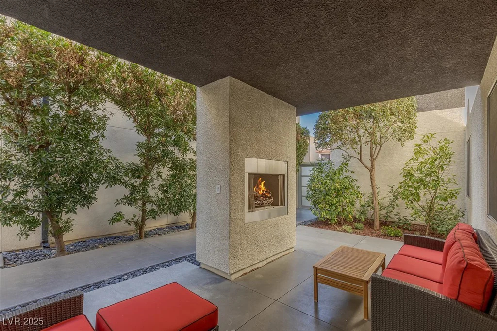 2672 Mystere, Las Vegas, NV 89117