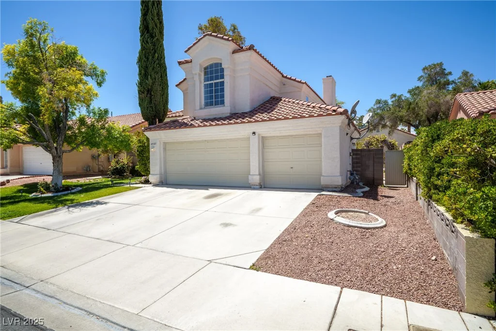 4521 Crimson Leaf, Las Vegas, NV 89130