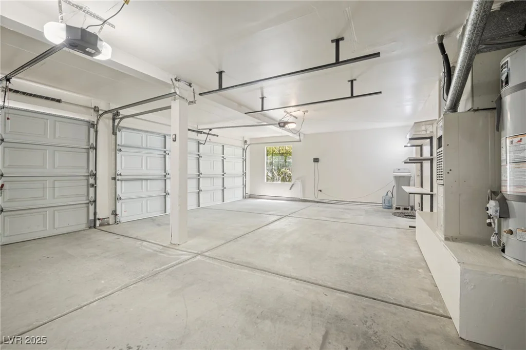 4521 Crimson Leaf, Las Vegas, NV 89130