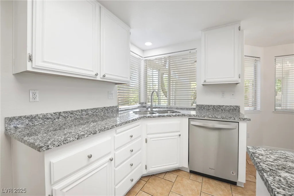 4521 Crimson Leaf, Las Vegas, NV 89130