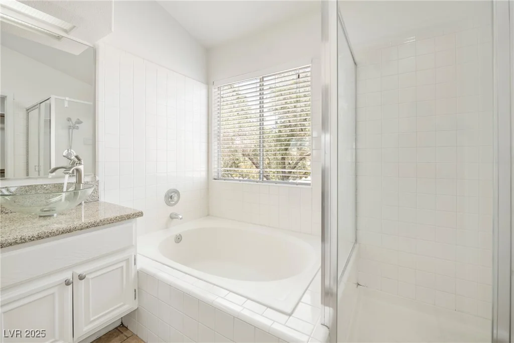 4521 Crimson Leaf, Las Vegas, NV 89130