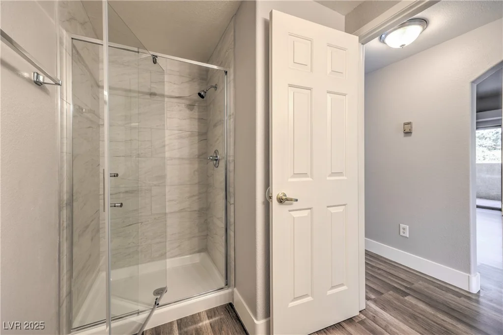 541 Indian Bluff, Las Vegas, NV 89145