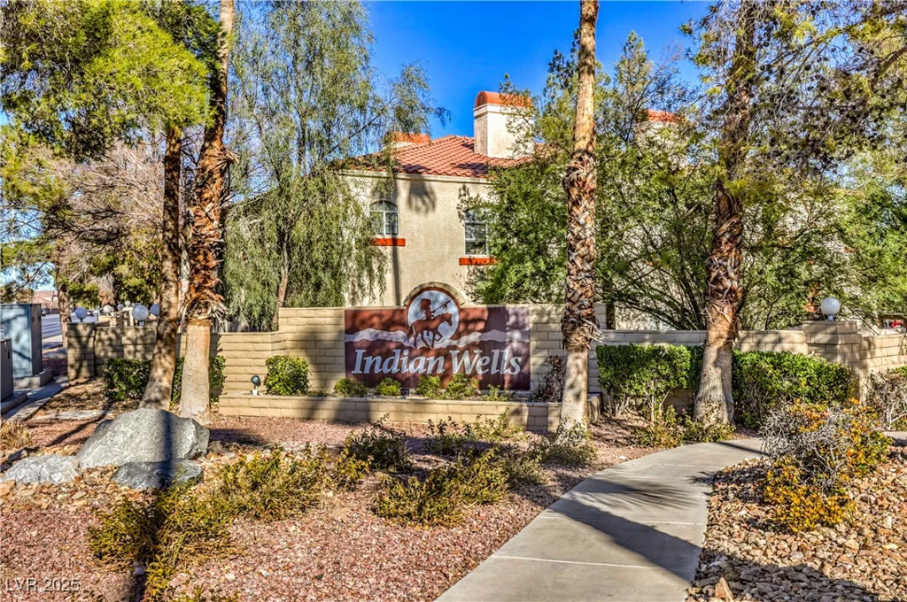 541 Indian Bluff, Las Vegas, NV 89145