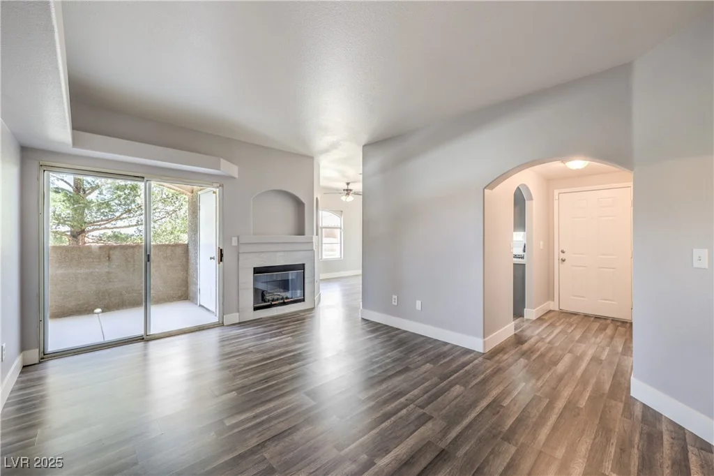 541 Indian Bluff, Las Vegas, NV 89145