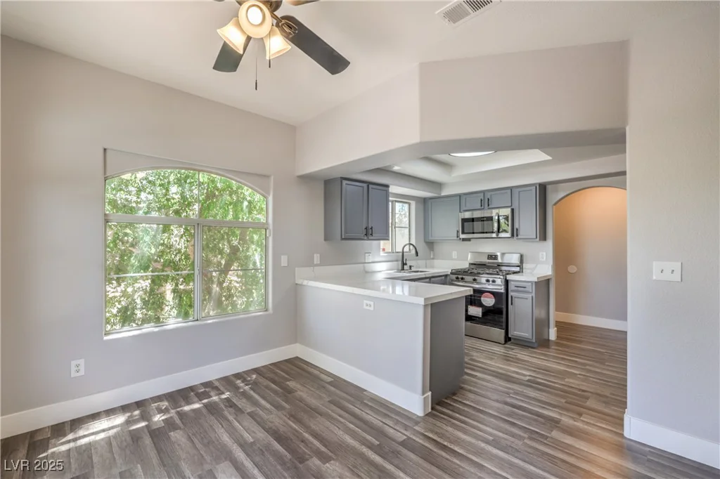 541 Indian Bluff, Las Vegas, NV 89145