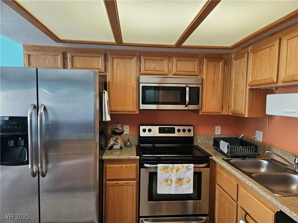 8410 Eldora, Las Vegas, NV 89117