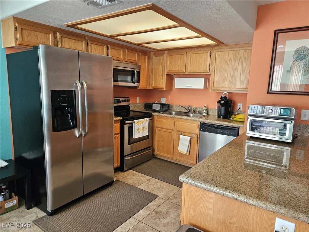 8410 Eldora, Las Vegas, NV 89117