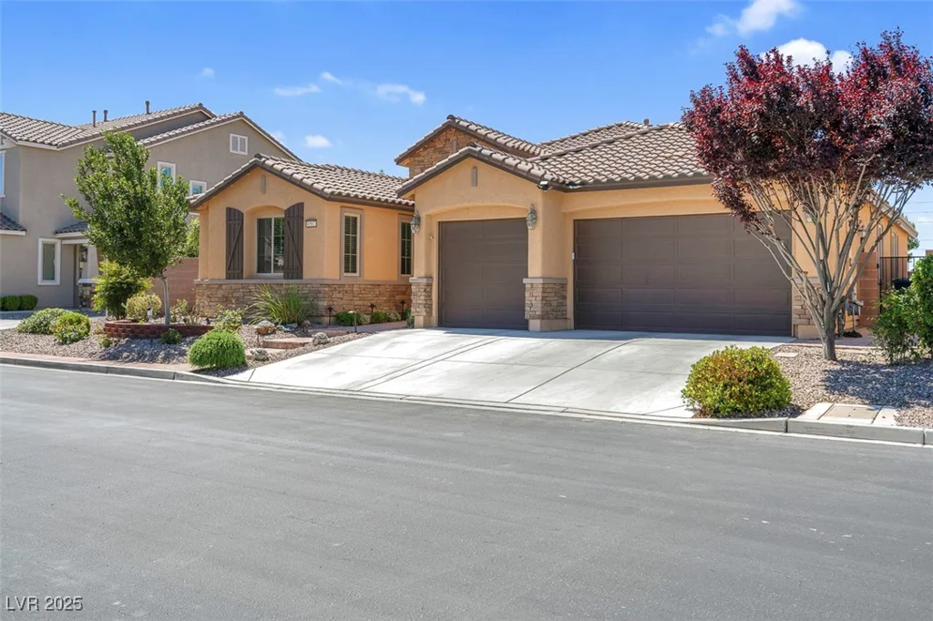 6567 American Eagle, Las Vegas, NV 89131