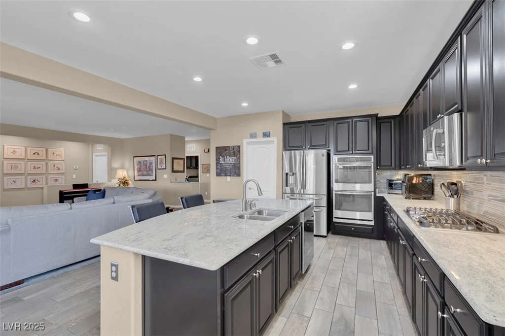 6567 American Eagle, Las Vegas, NV 89131