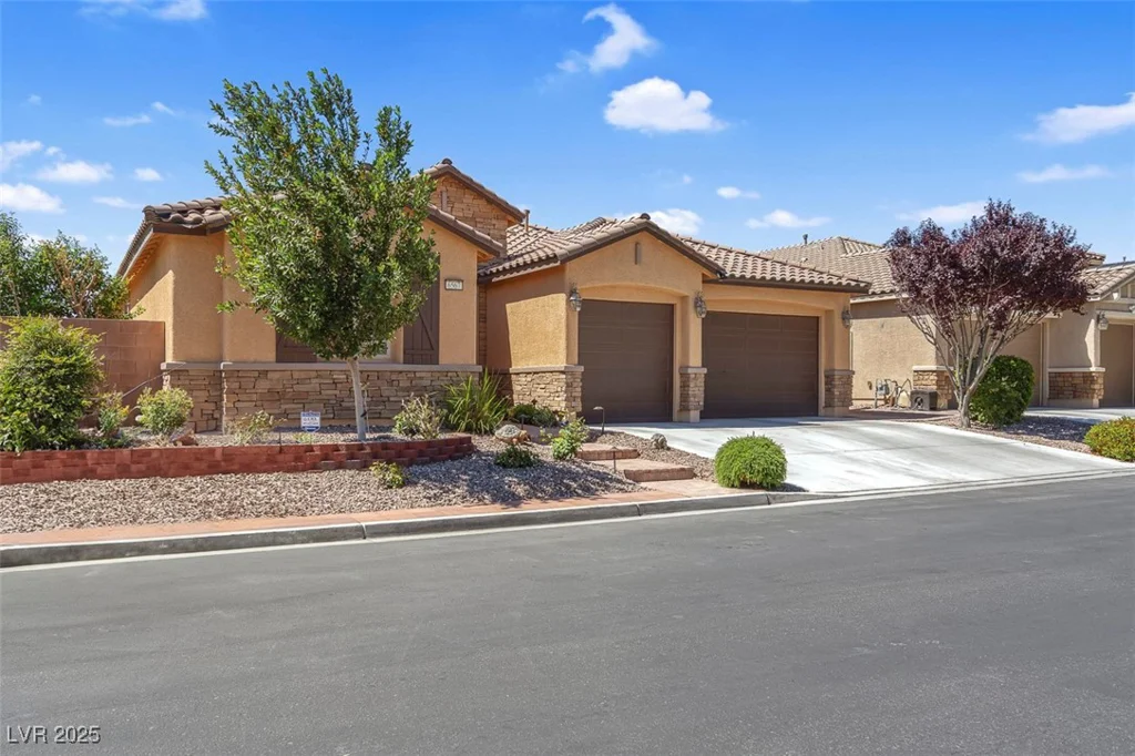6567 American Eagle, Las Vegas, NV 89131