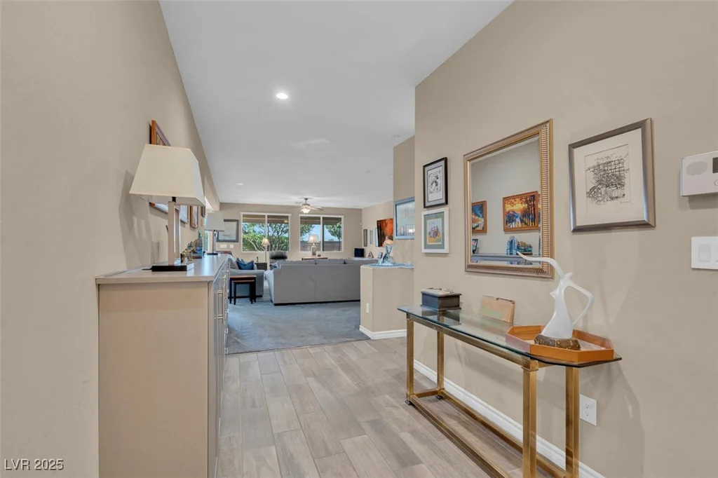 6567 American Eagle, Las Vegas, NV 89131