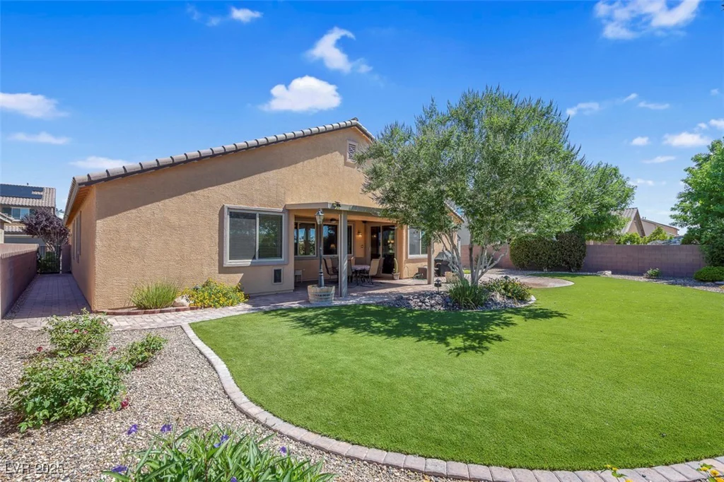 6567 American Eagle, Las Vegas, NV 89131