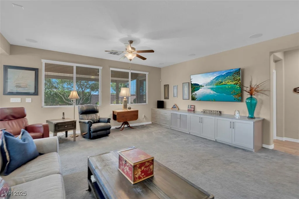 6567 American Eagle, Las Vegas, NV 89131