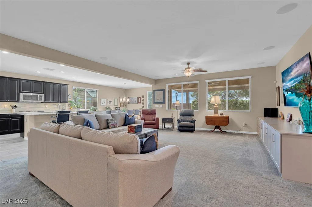 6567 American Eagle, Las Vegas, NV 89131