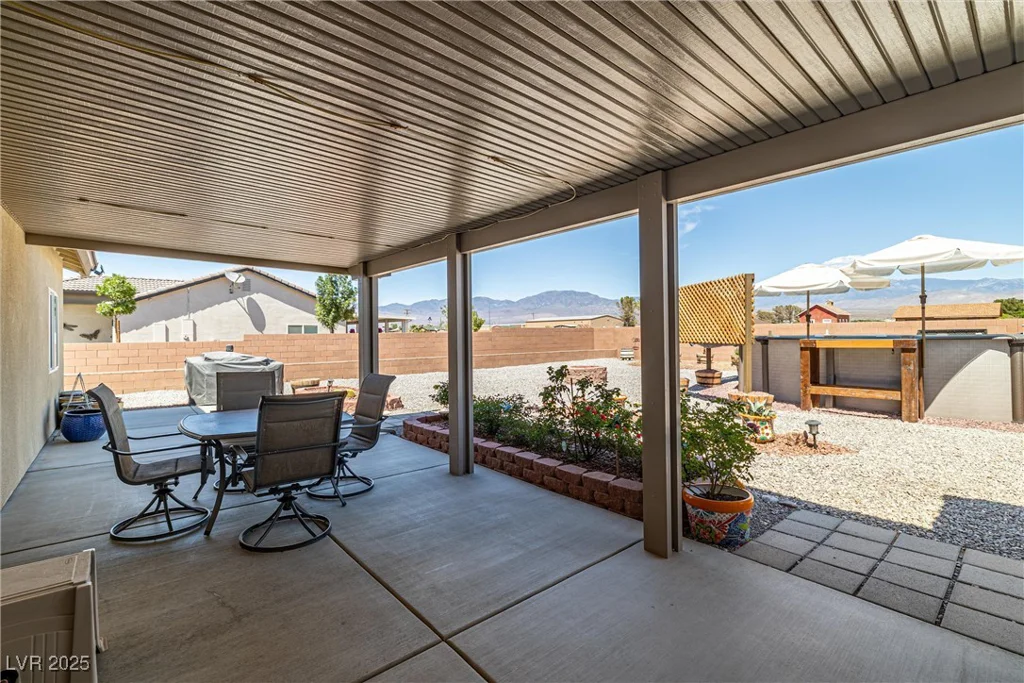 111 Magnolia, Pahrump, NV 89048