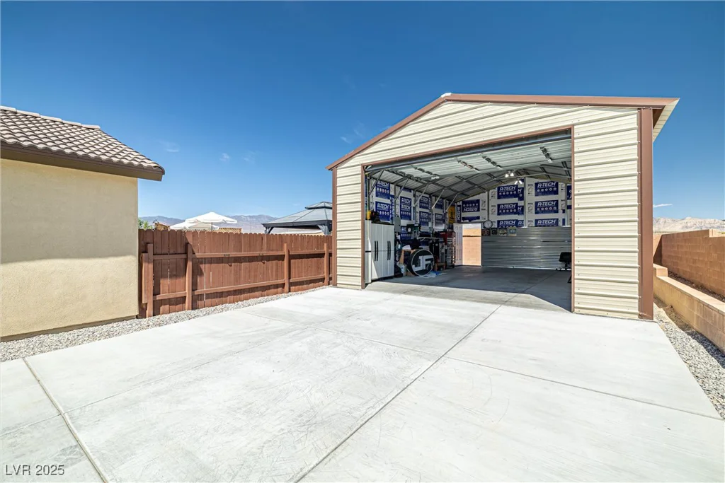 111 Magnolia, Pahrump, NV 89048