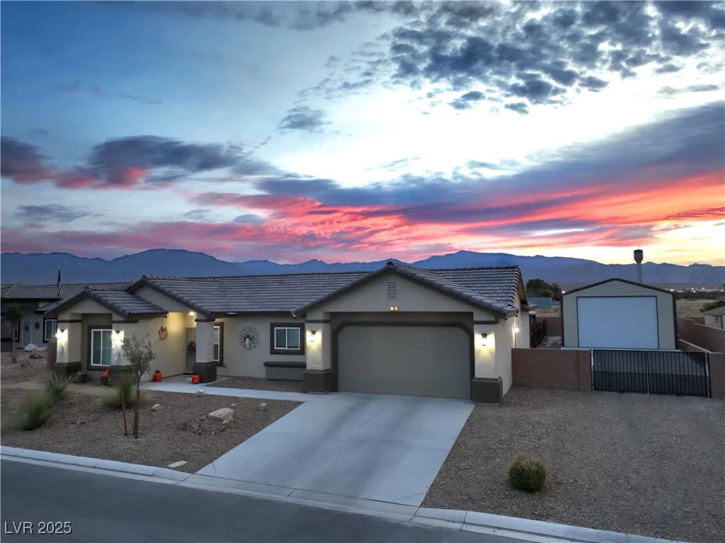 111 Magnolia, Pahrump, NV 89048