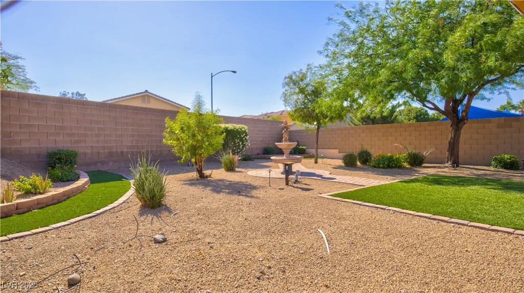 711 Golden Sedum, Henderson, NV 89011