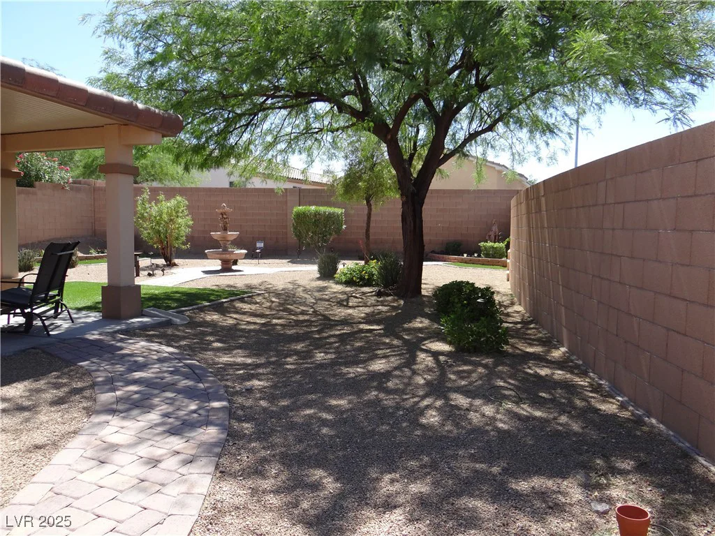 711 Golden Sedum, Henderson, NV 89011