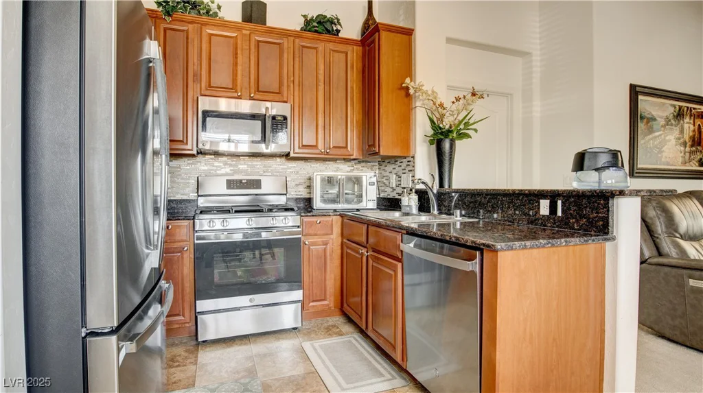 711 Golden Sedum, Henderson, NV 89011